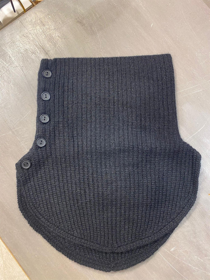 Cashmere hals med knapper sort