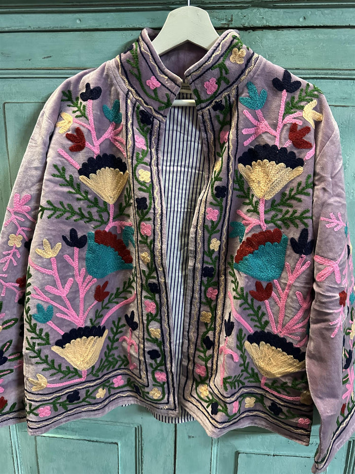 Anouska jakke velur med broderier light purple