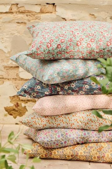 Putetrekk 60x60 cm 100% bomull blå og fuchsia blomstretstret