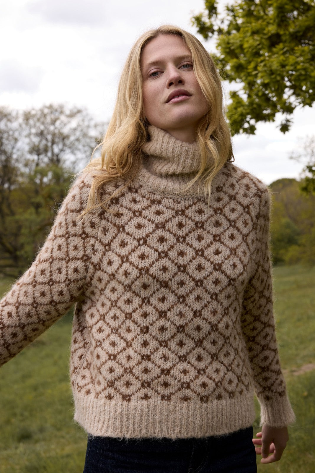 Camelia genser Light melange /hazel