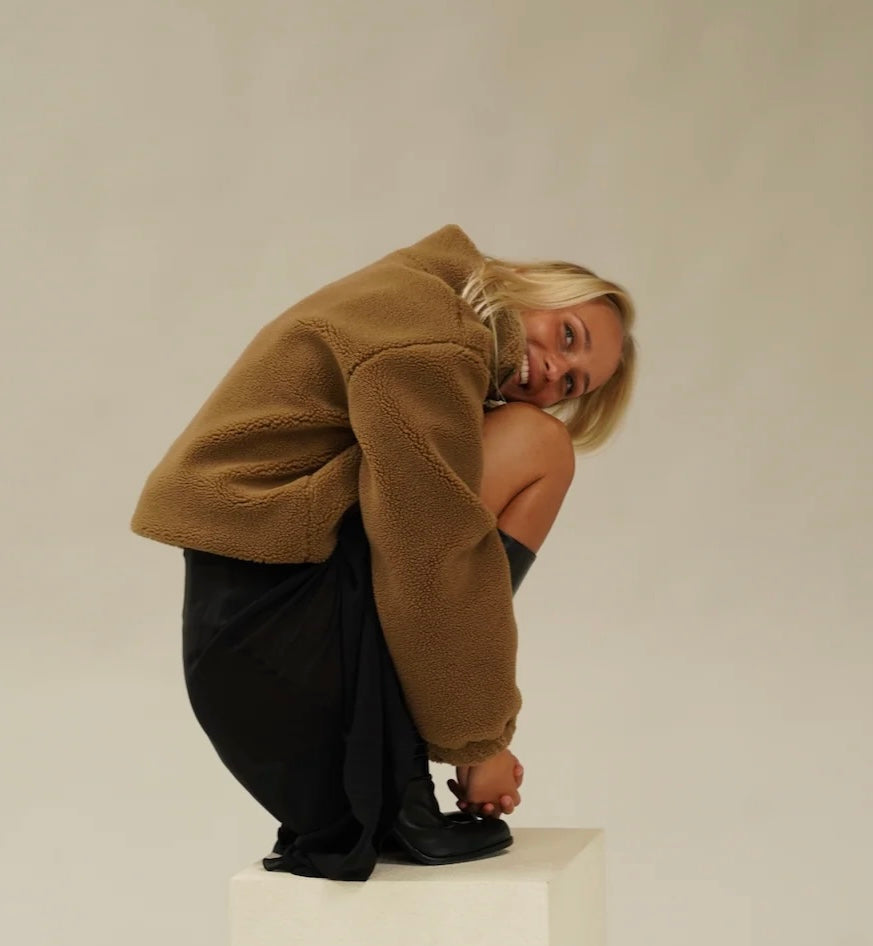 Maiken fleece jakke valnøtt