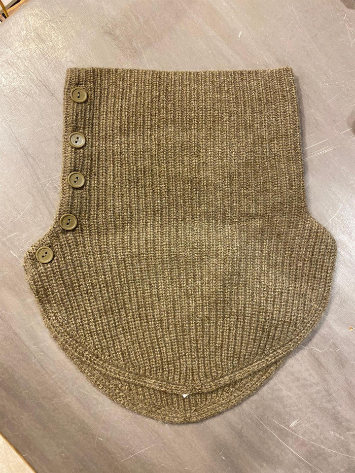 Cashmere hals med knapper thyme