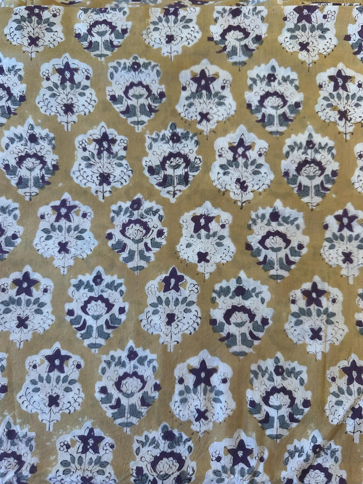 Blokktrykket stoff i metervare 10 meter lengde mustard