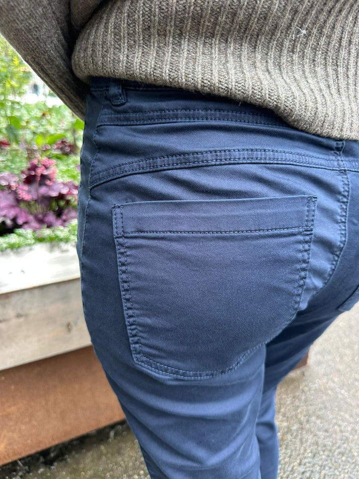 Demi jog indigo blue