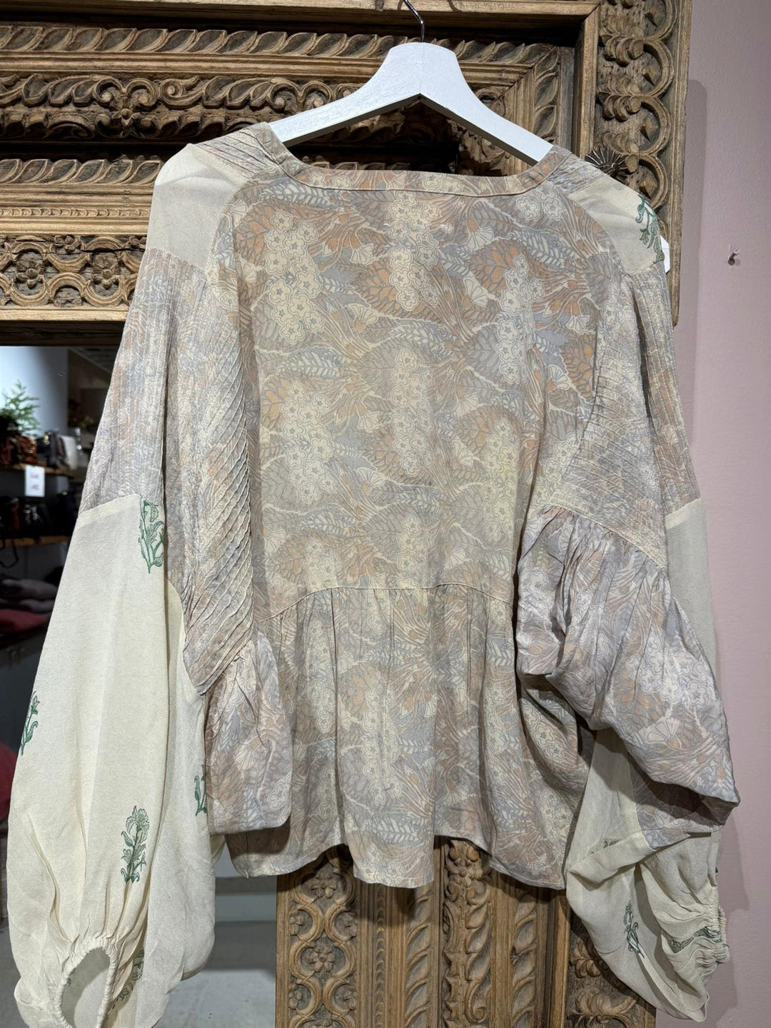 Bibi Balloon 100% silke bluse #141