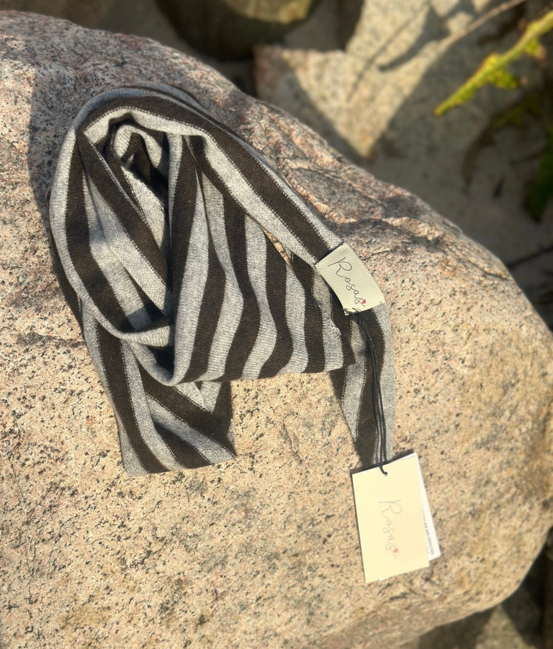 Grey/ black trekantskjerf cashmere