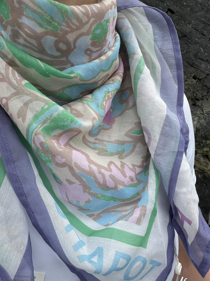 Dominique skjerf cream white