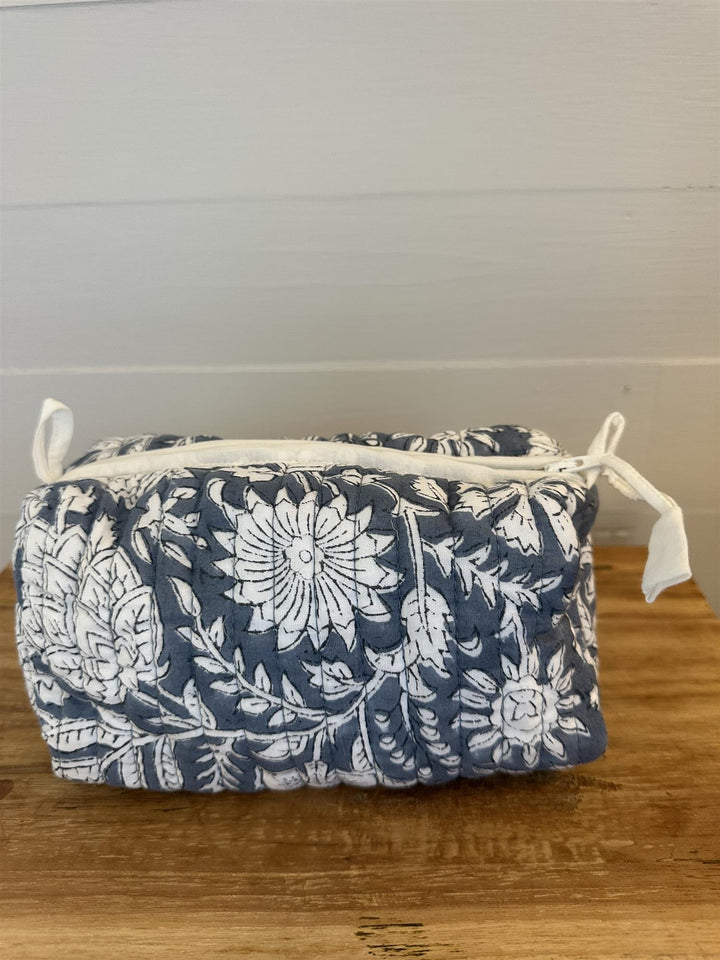 Sminkepung blokktrykket Blue