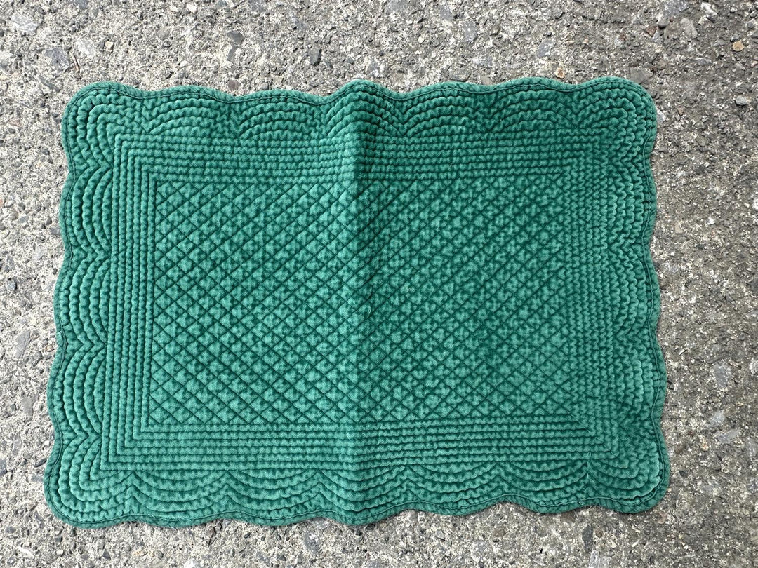 Spisebrikke avlang velur 35x50 cm  Bright green