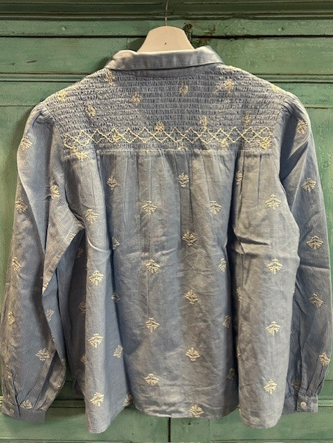 James  bluse sky blue
