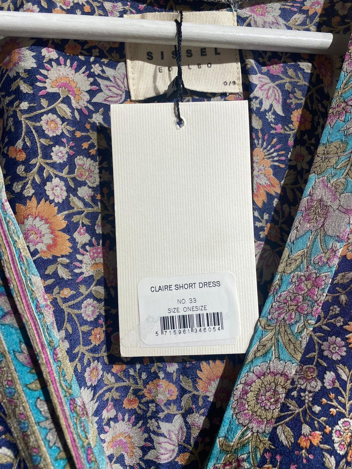 Claire omslagskjole kort Nr 33