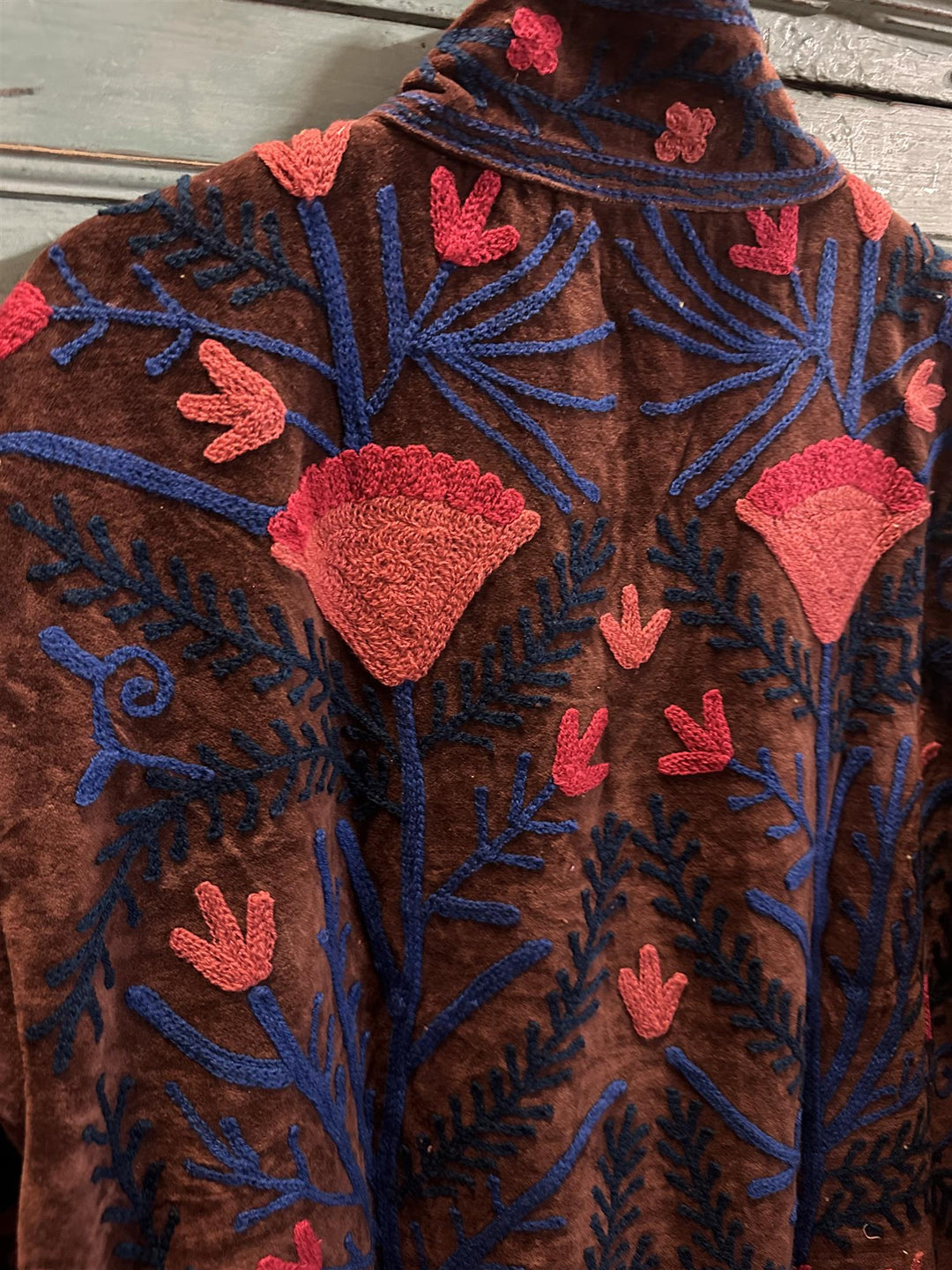 Lang brodert velur kimono nr 4