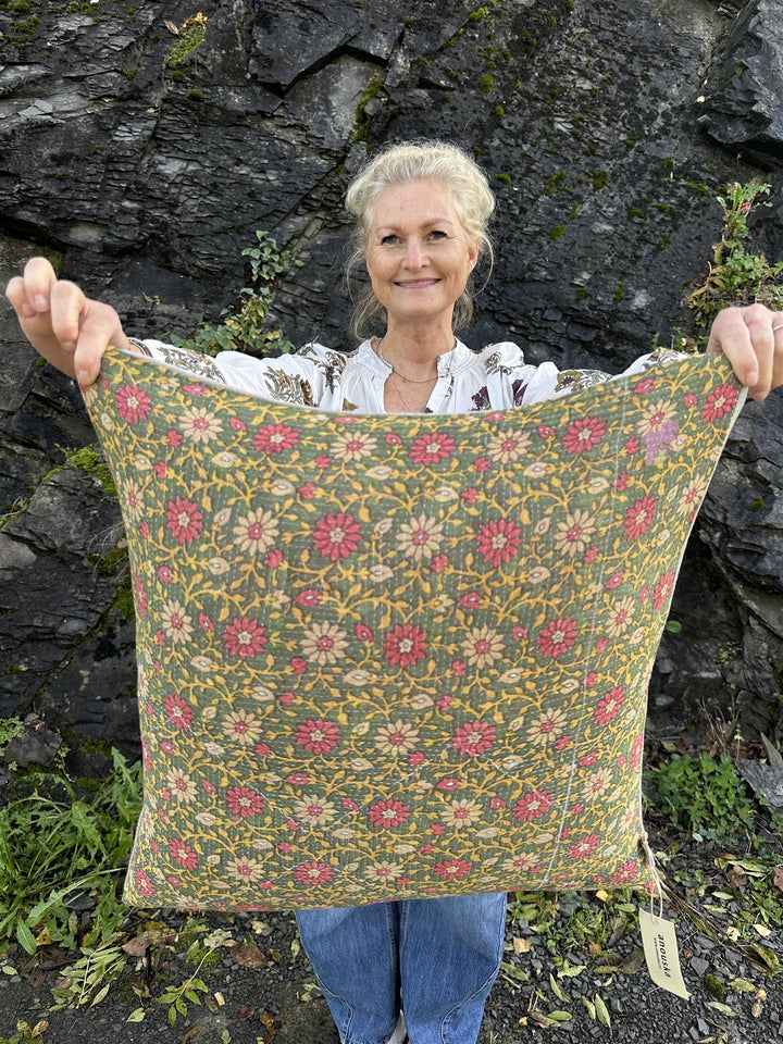 Putetrekk vintage kantha 50x50 cm Nr 95