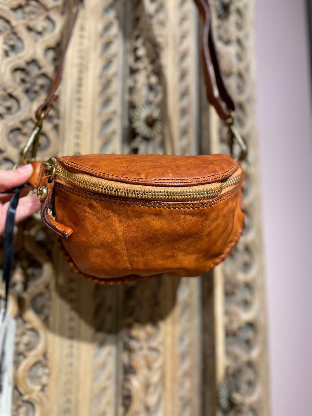 Mina bumbag cognac