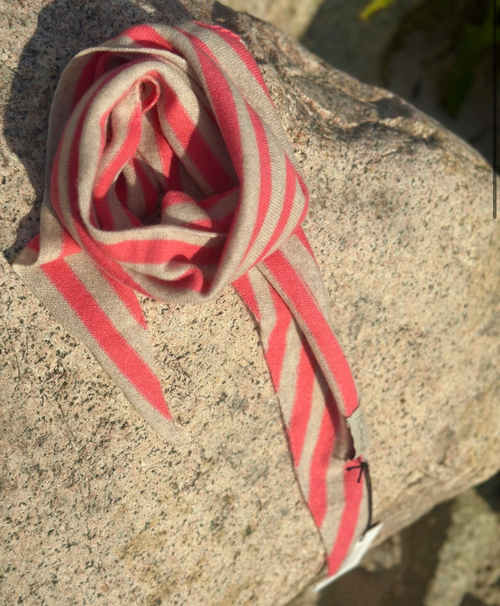 Grey/ faded rose trekantskjerf cashmere