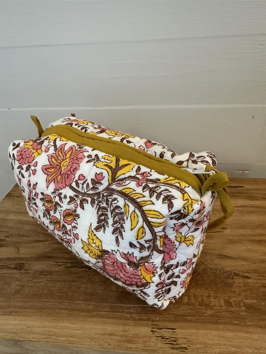 Sminkepung blokktrykket Fleur yellow