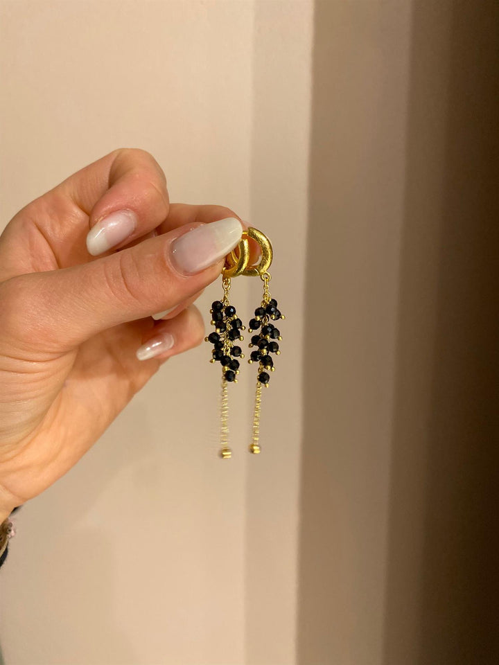 Lina hoop øredobber black spinel gullforgylt