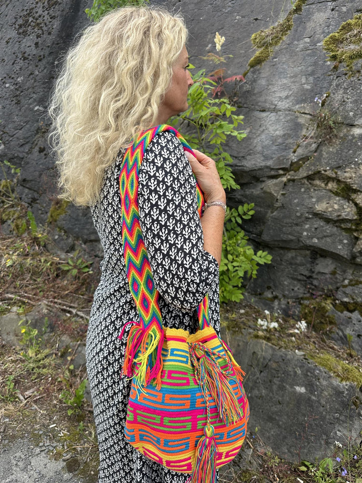 Guariche Wayuu bag neonfarger Nr 2