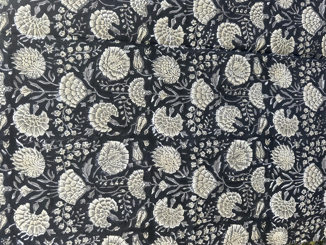 Duk 150 x 250 cm blokktrykket Hani black/natural