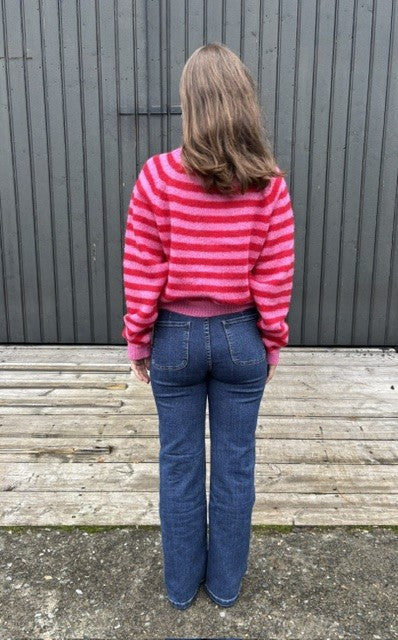 Bukse jeans med gullknapper