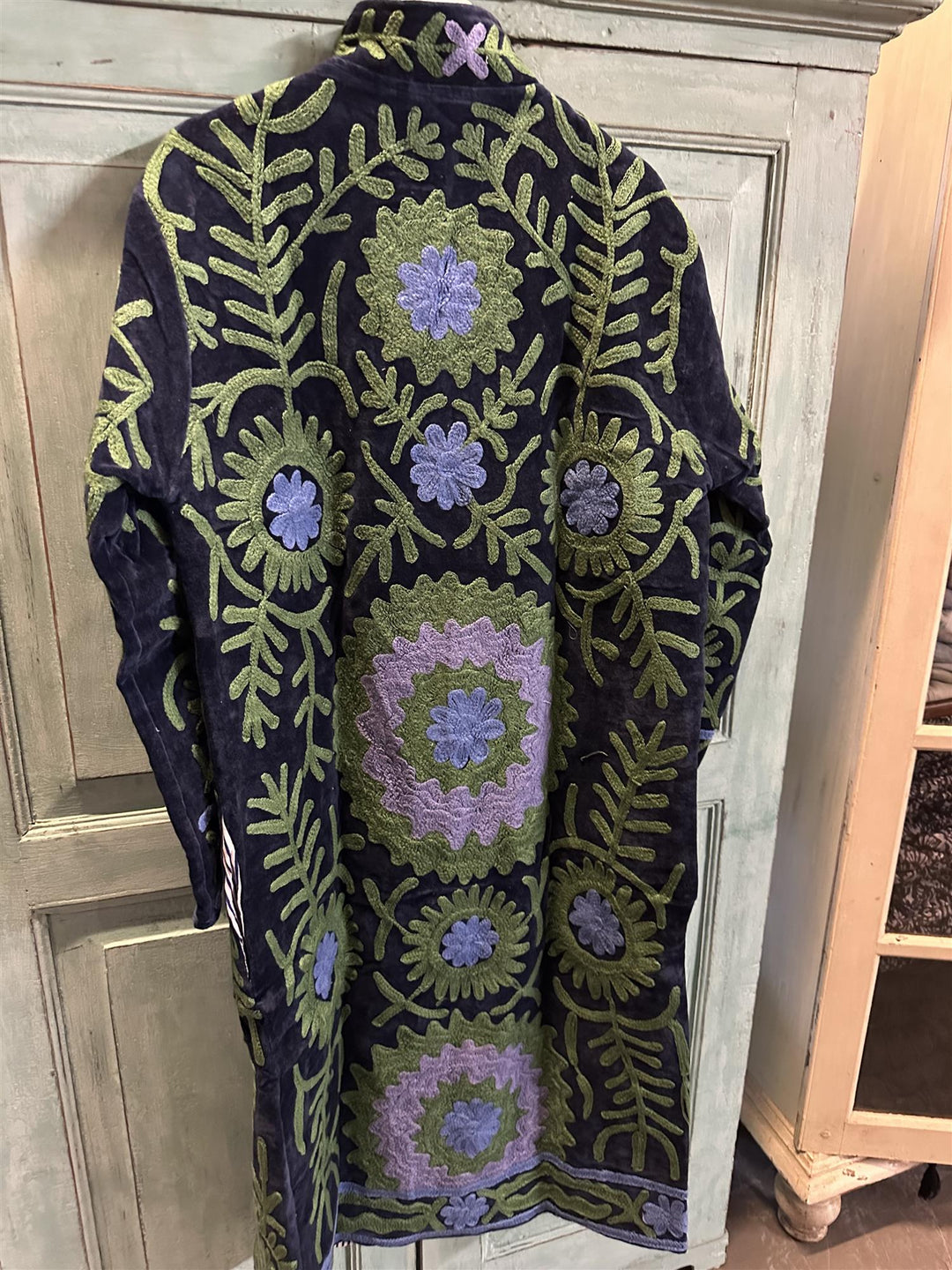 Lang brodert velur kimono nr 1