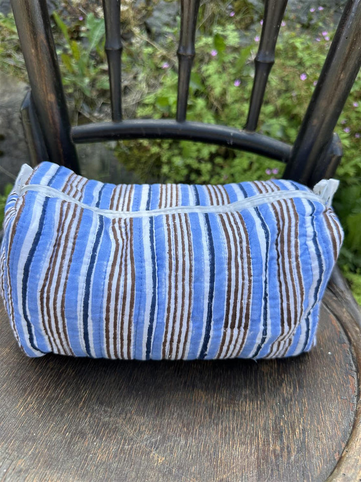 Toalettmappe blokktrykket stripe blues