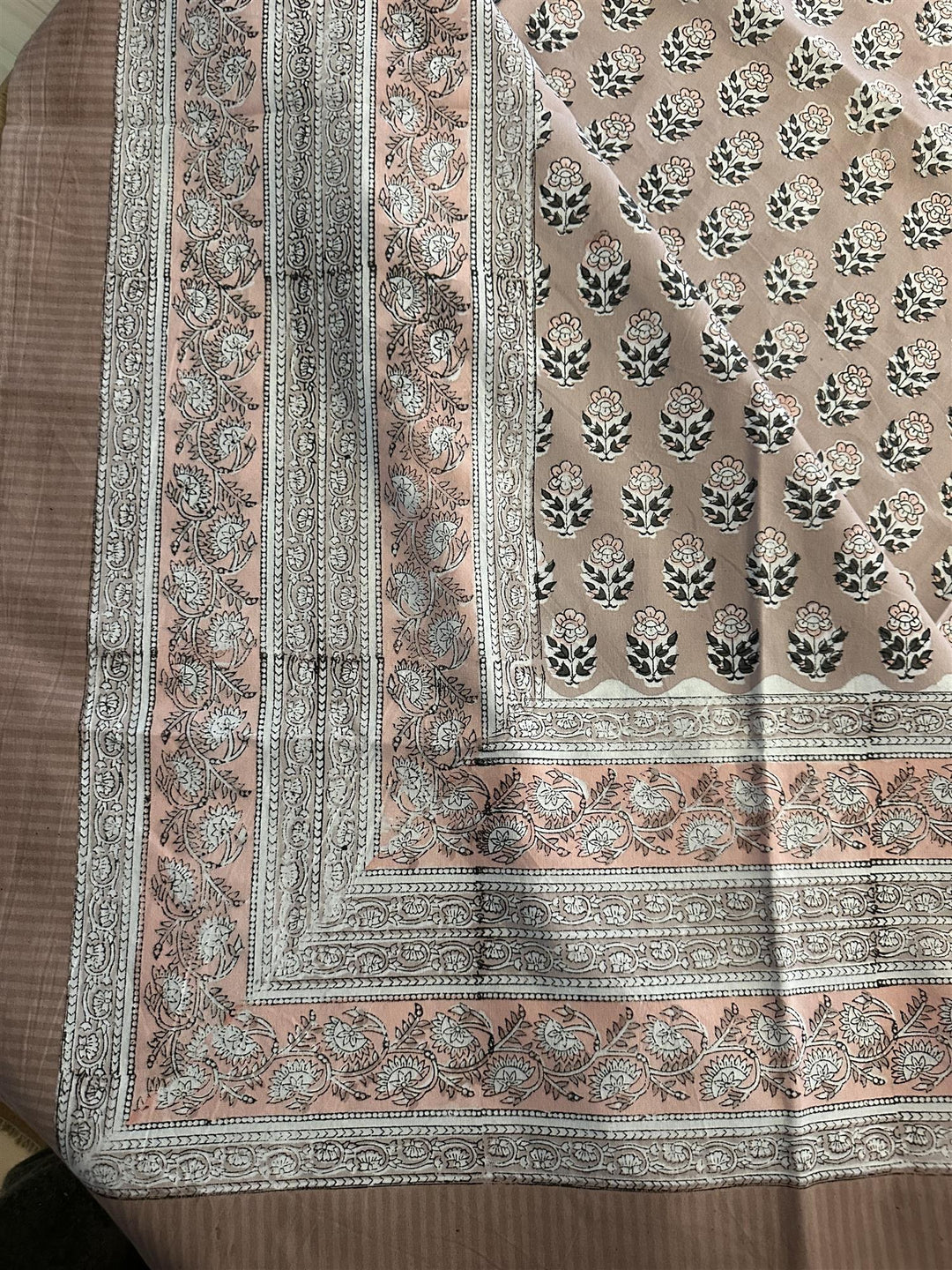 Duk  Alba 150 x 250 cm blokktrykket