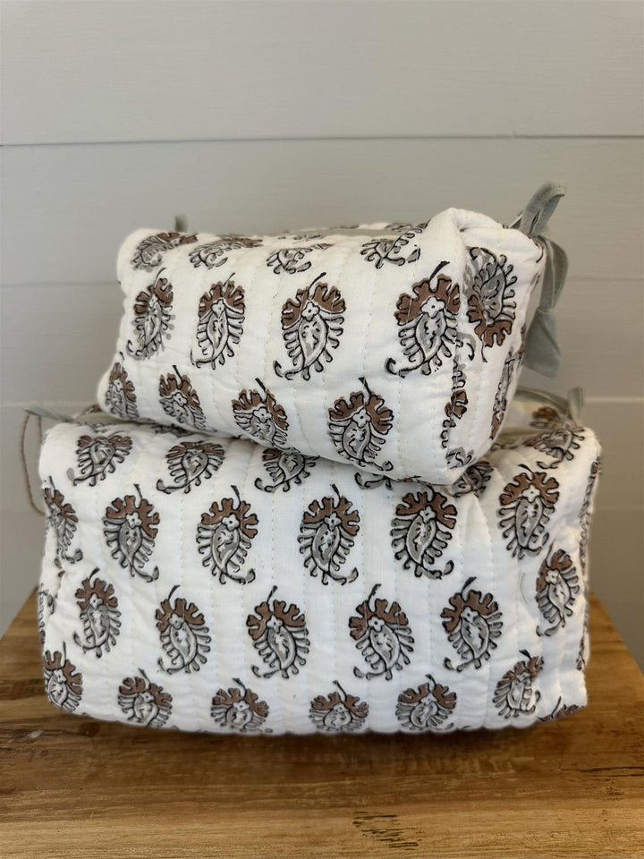 Toalettmappe blokktrykket Alice