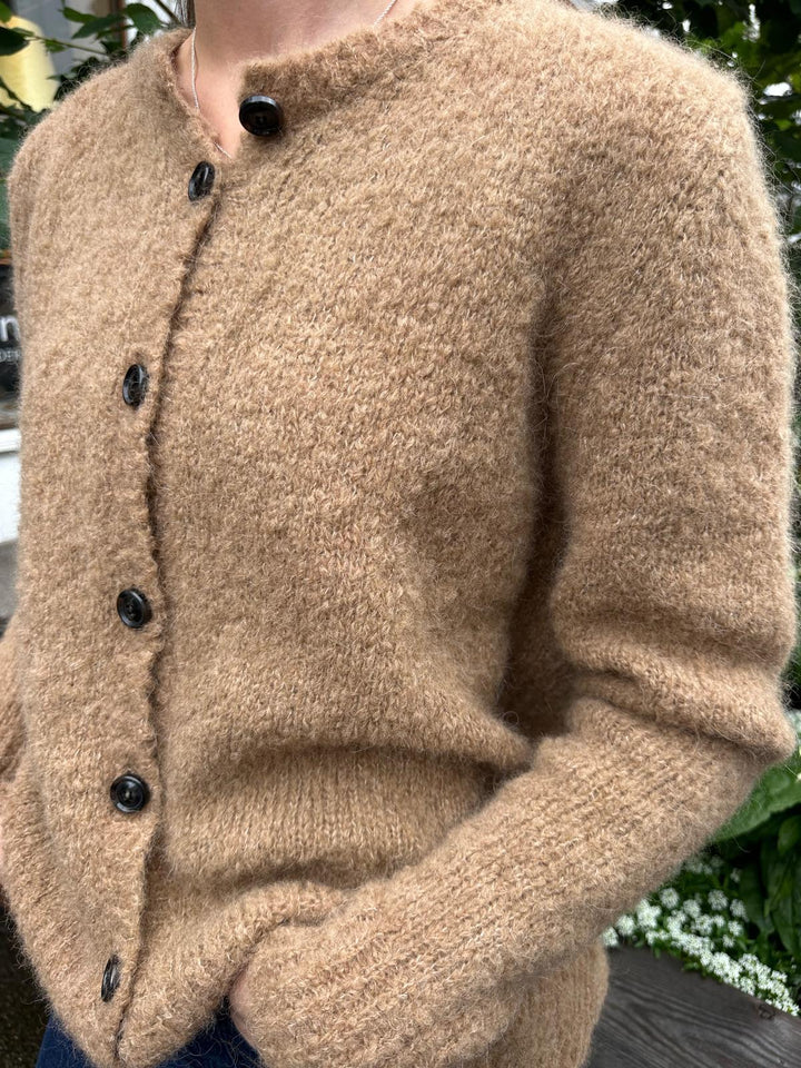 Hailey strikkejakke camel