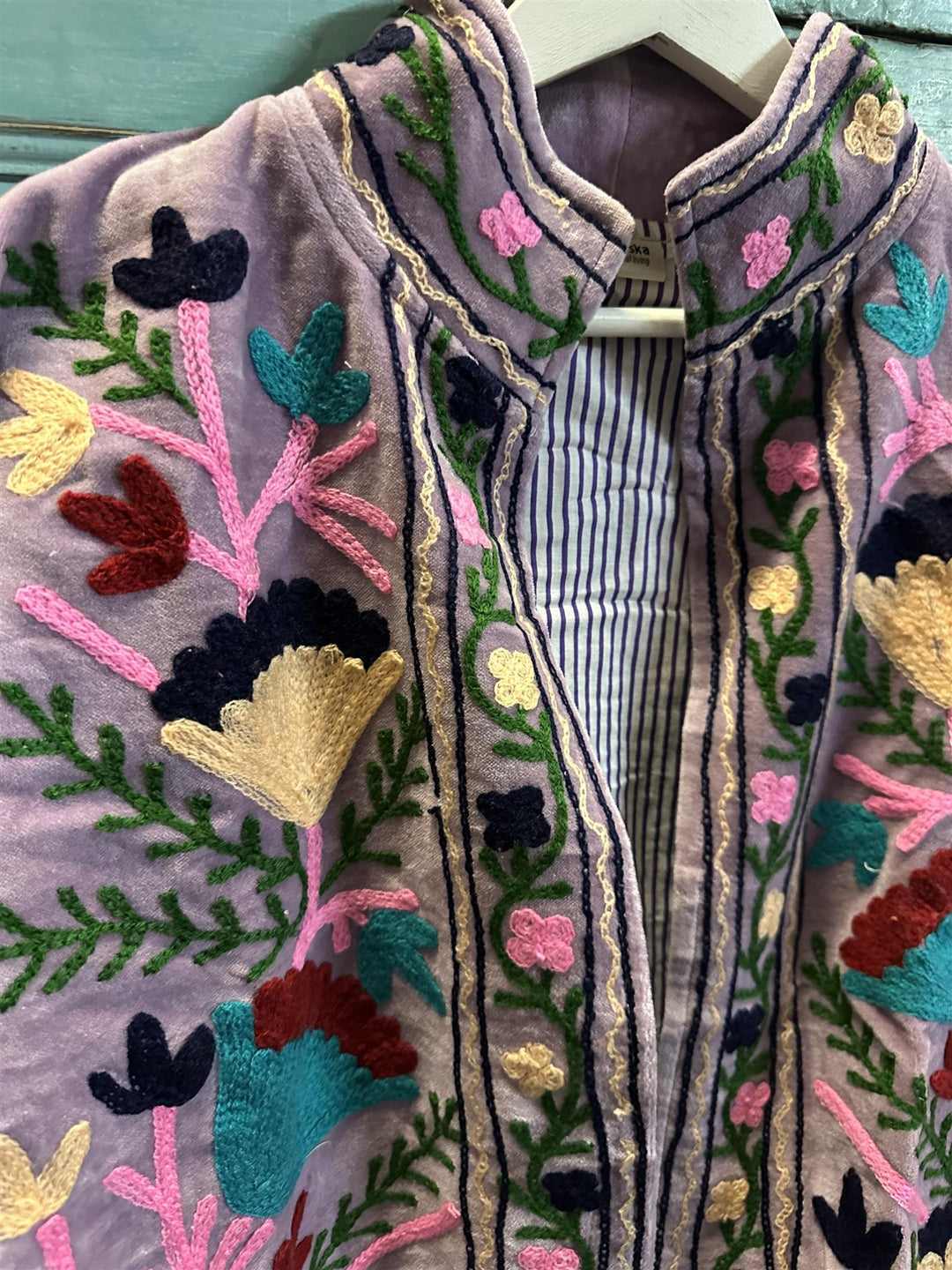 Anouska jakke velur med broderier light purple