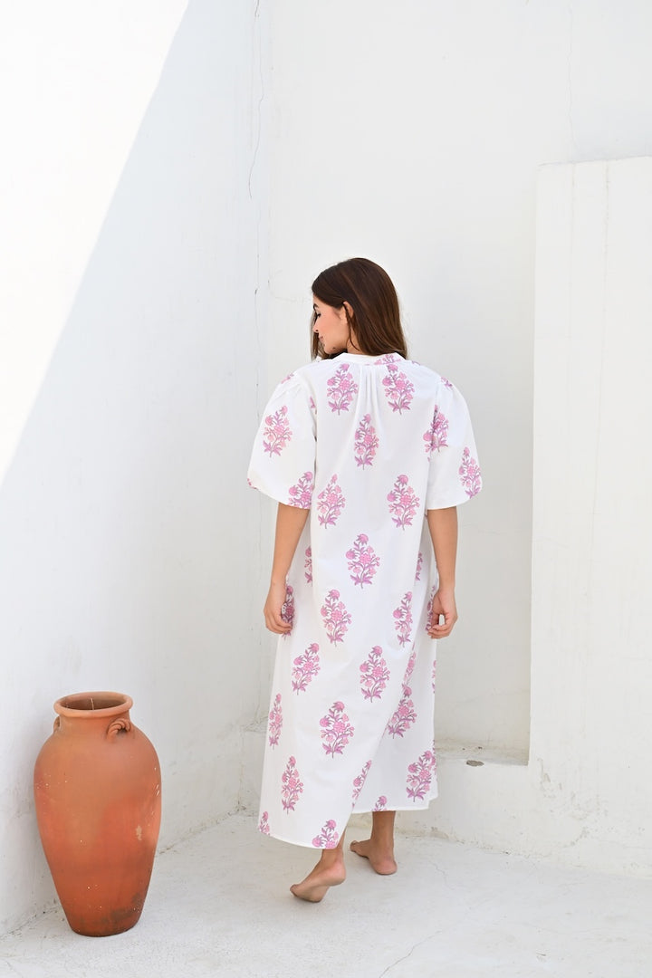 Lille kjole lang white/lilac poplin