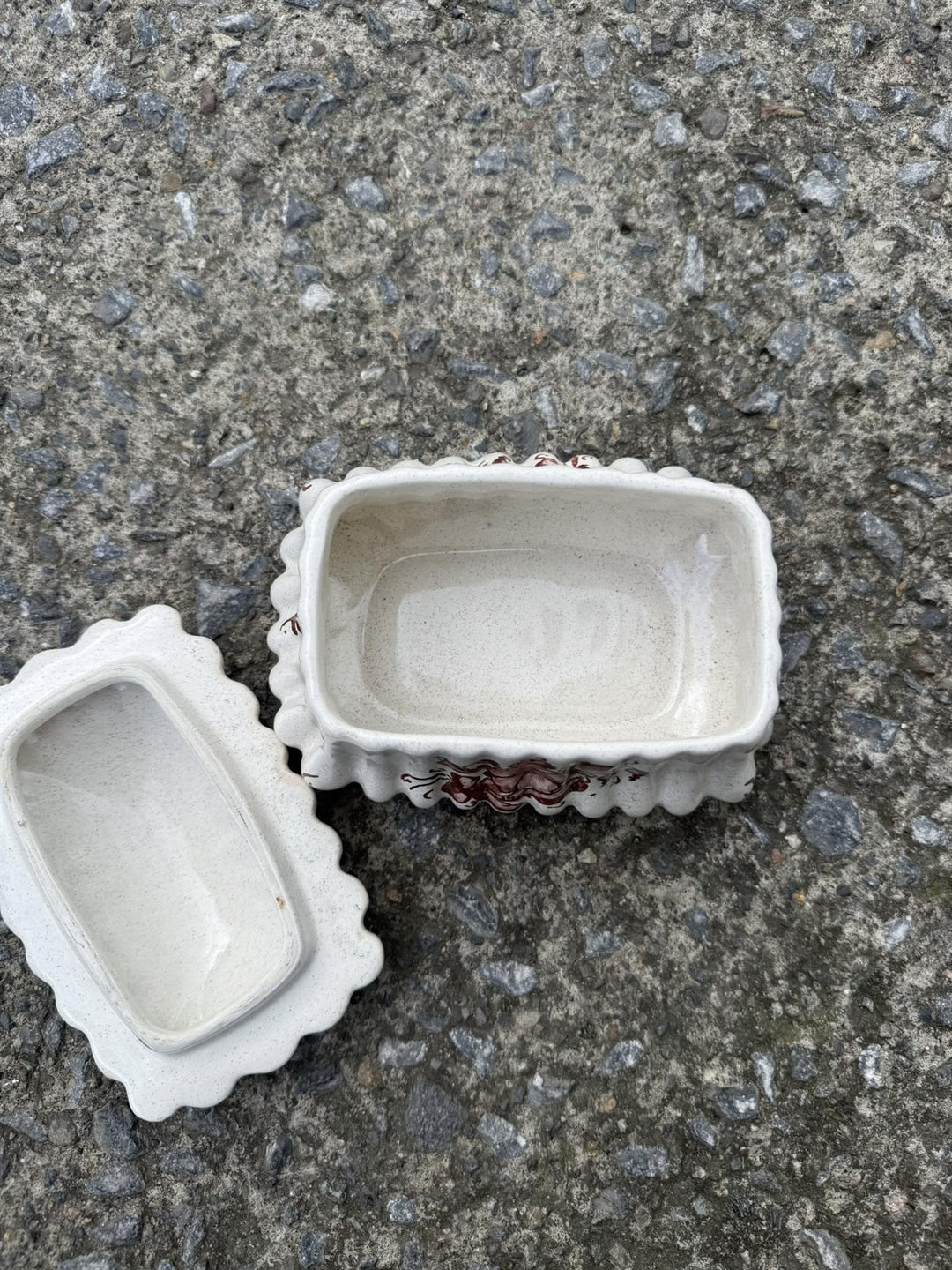 Vintage krukke med lokk H: 12 cm