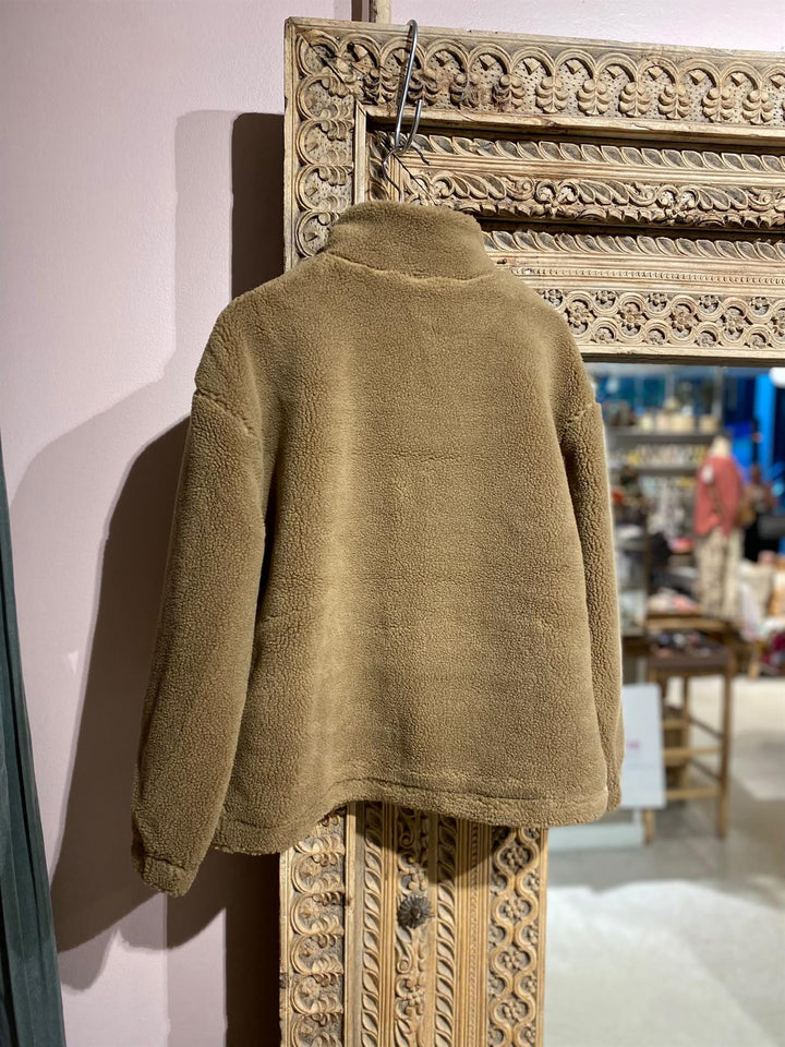 Maiken fleece jakke valnøtt