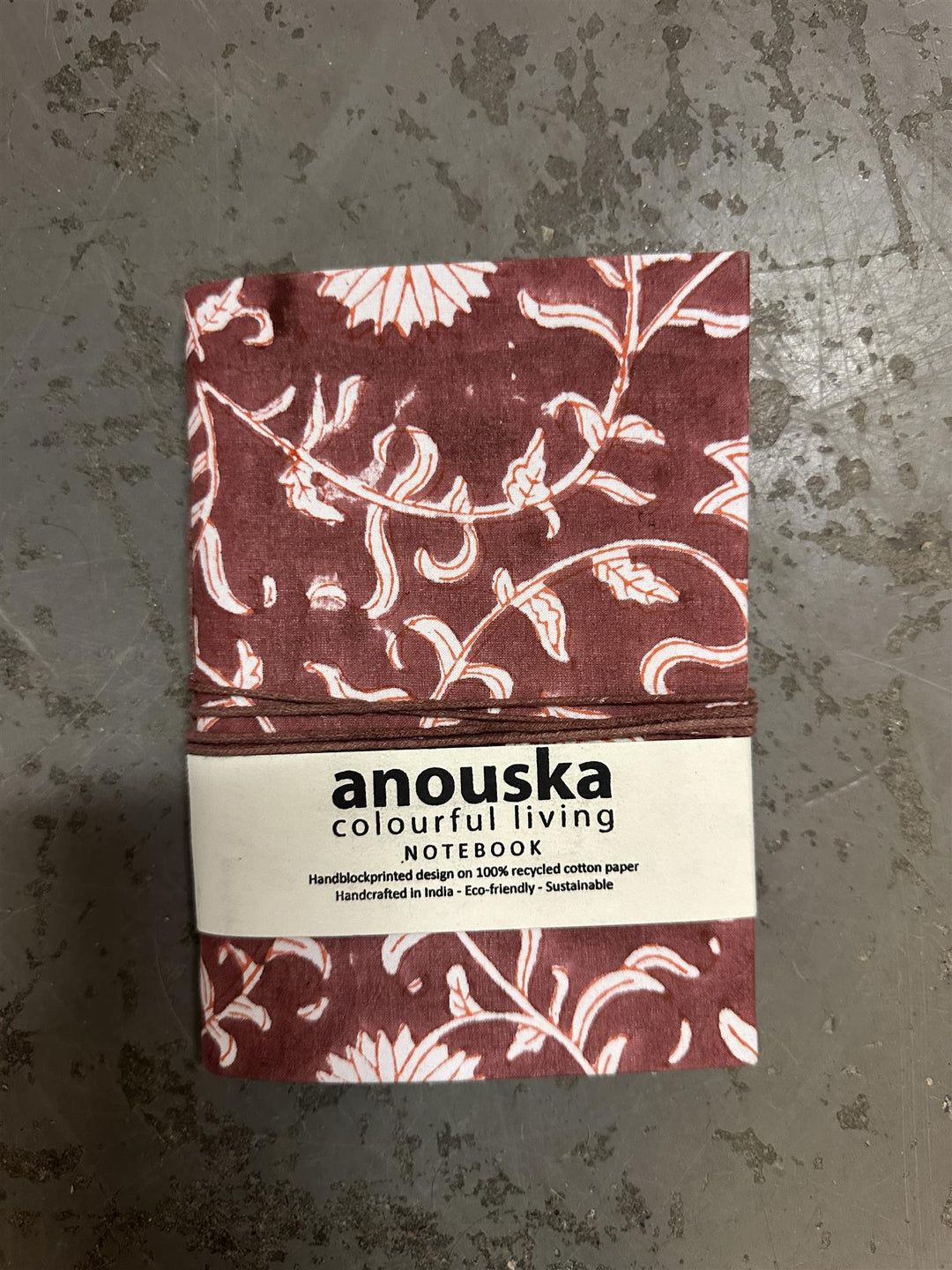 Notatbok small blokktrykket omslag plomme