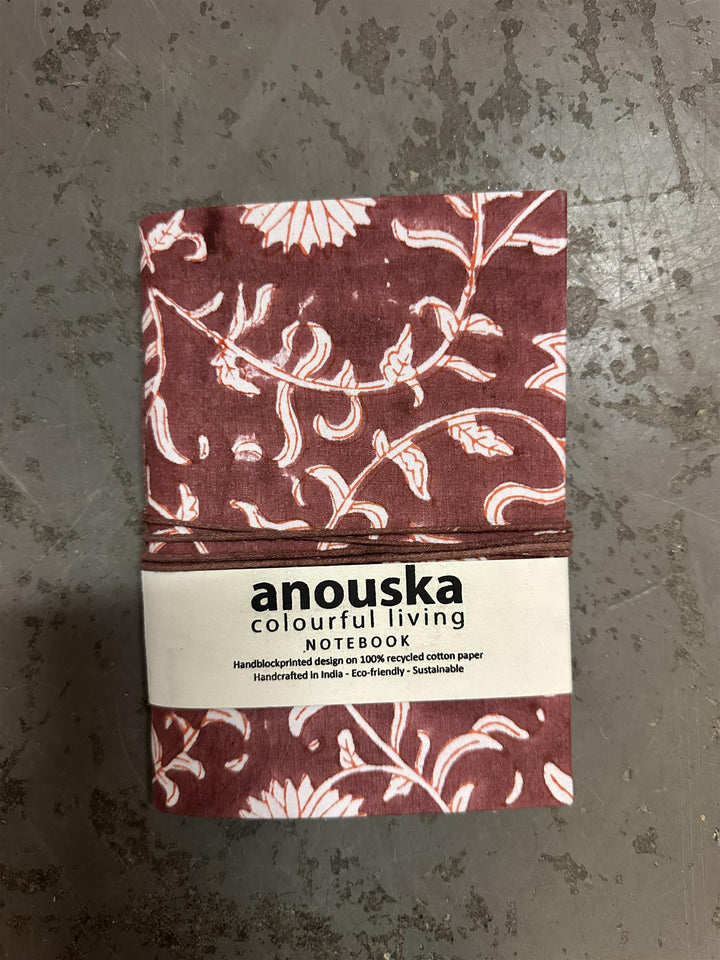 Notatbok small blokktrykket omslag plomme