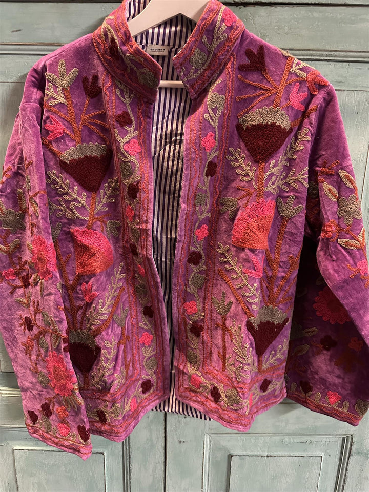 Anouska jakke velur med broderier purple