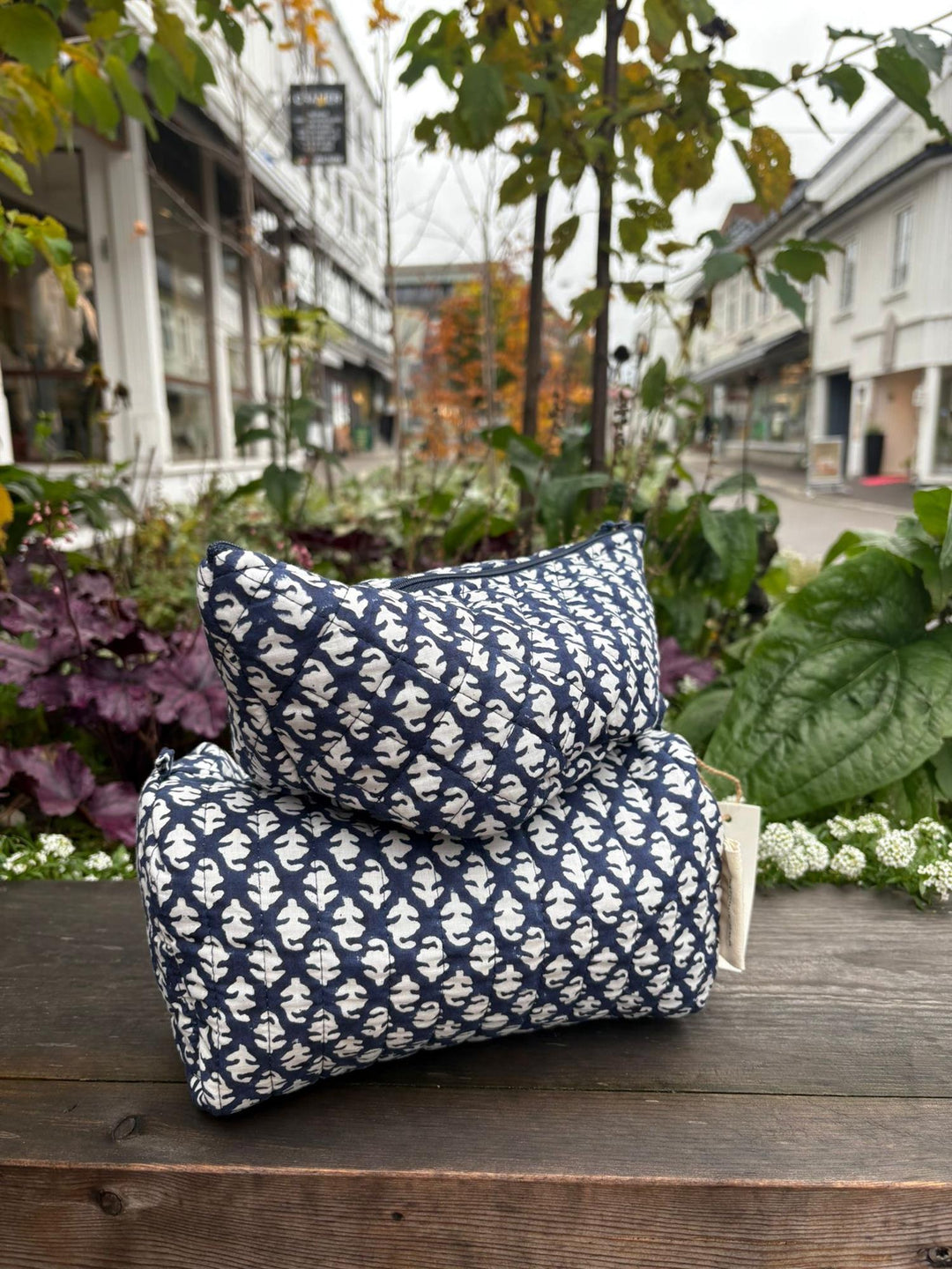 Sminkepung blokktrykket Santo Stefano midnight blue