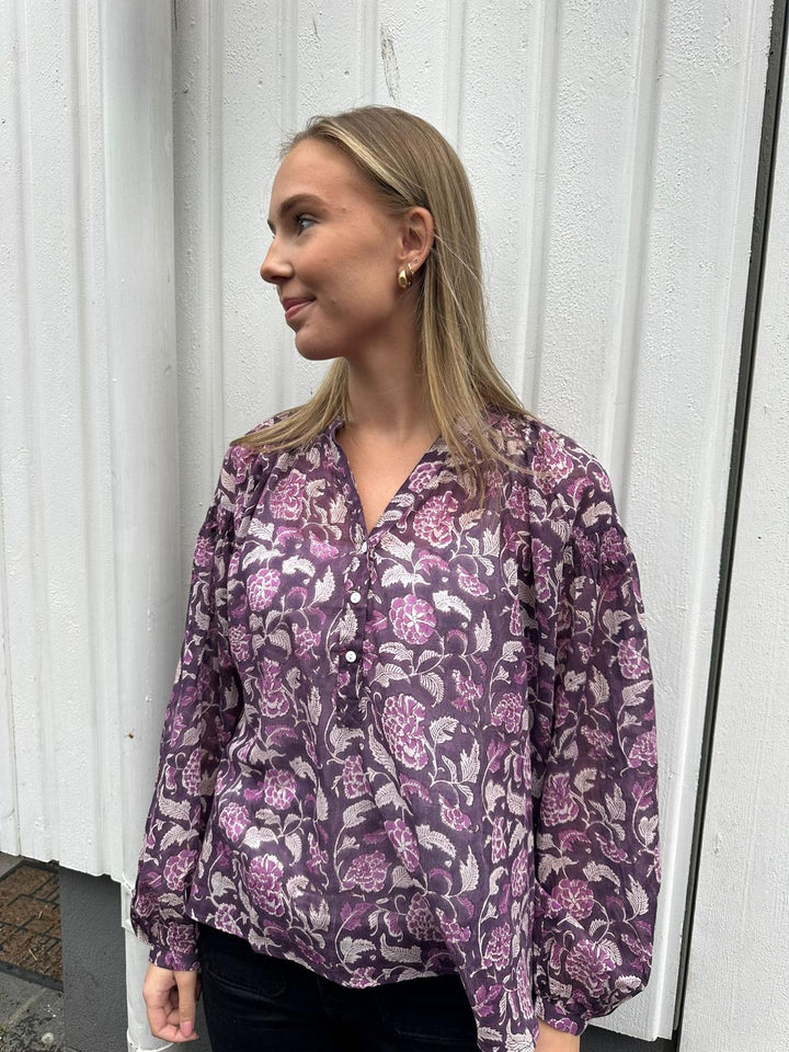 Caroline bluse lilla