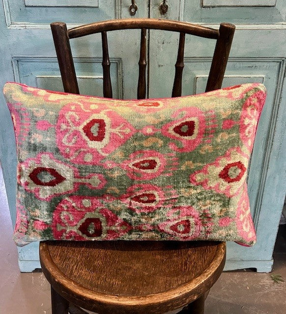 Velvet ikat putetrekk rose mist 40 x 60 cm