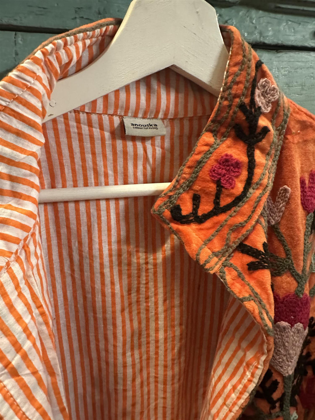 Anouska jakke velur med broderier orange