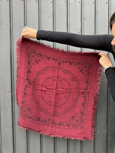 Bandana skjerf 60 x 60 cm bordeaux