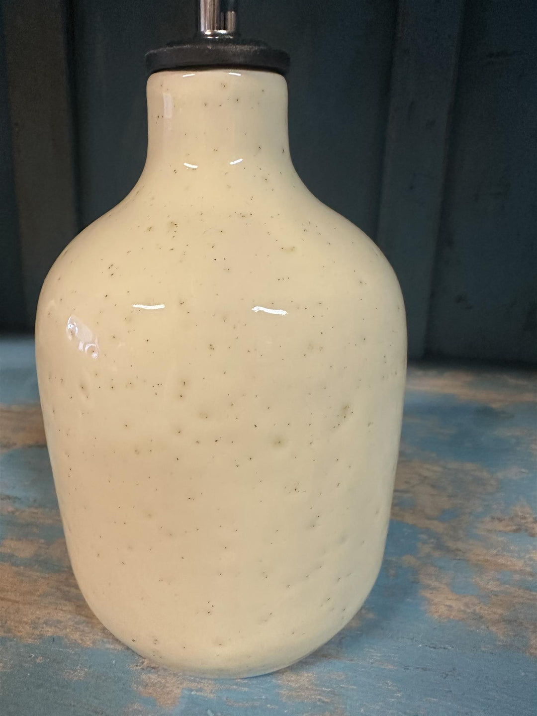 Veluto oljeflaske med helletut H 18 cm fløtefarget