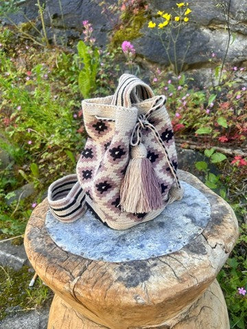 Wayuu Lila Mochilla small