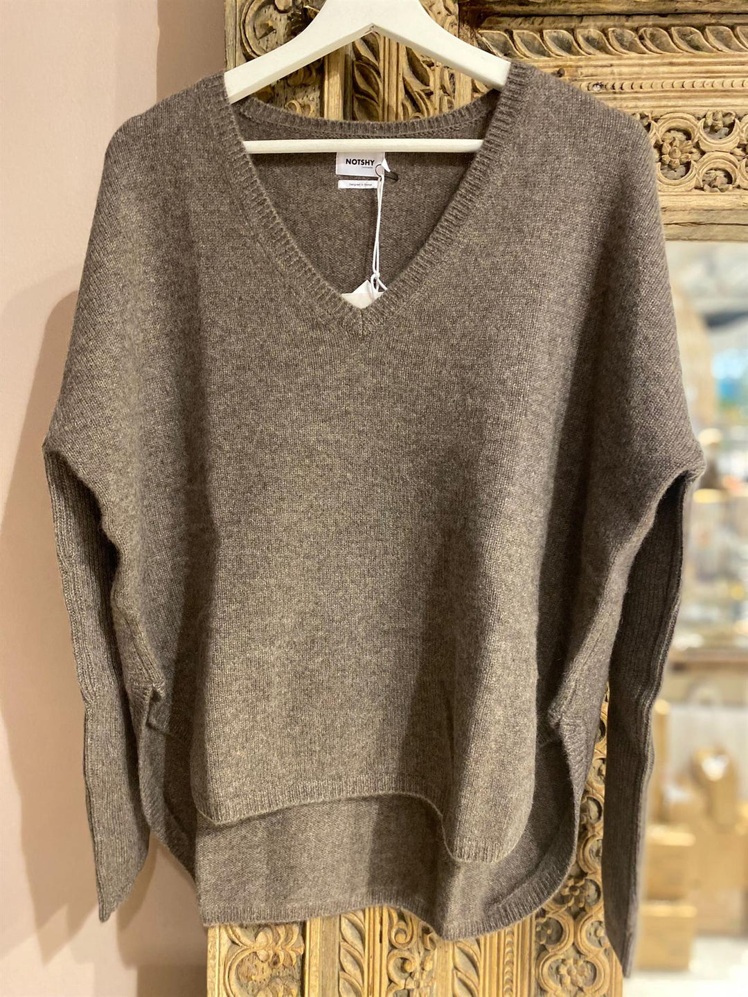 Arya cashmere v-hals genser vison