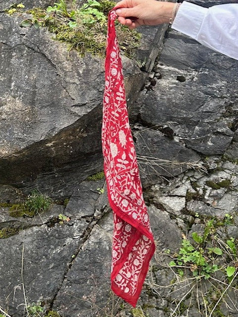 Malou lite skjerf rød