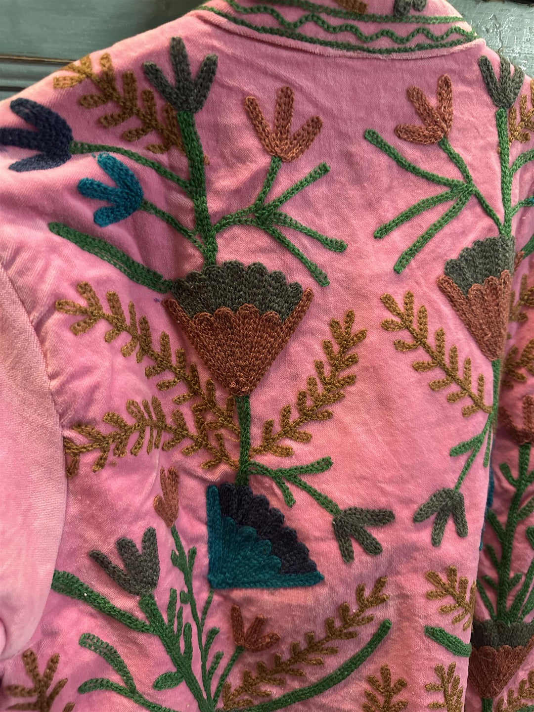 Anouska jakke velur med broderier light pink