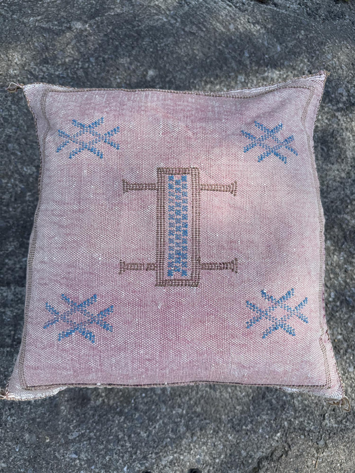 Putetrekk kaktus silke 50 x 50 cm rosa m blått og brunt  mønter