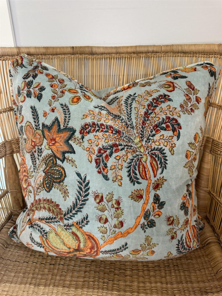 Putetrekk 50 x 50 cm velur blomster light blue