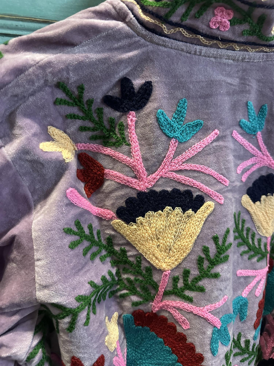 Anouska jakke velur med broderier light purple