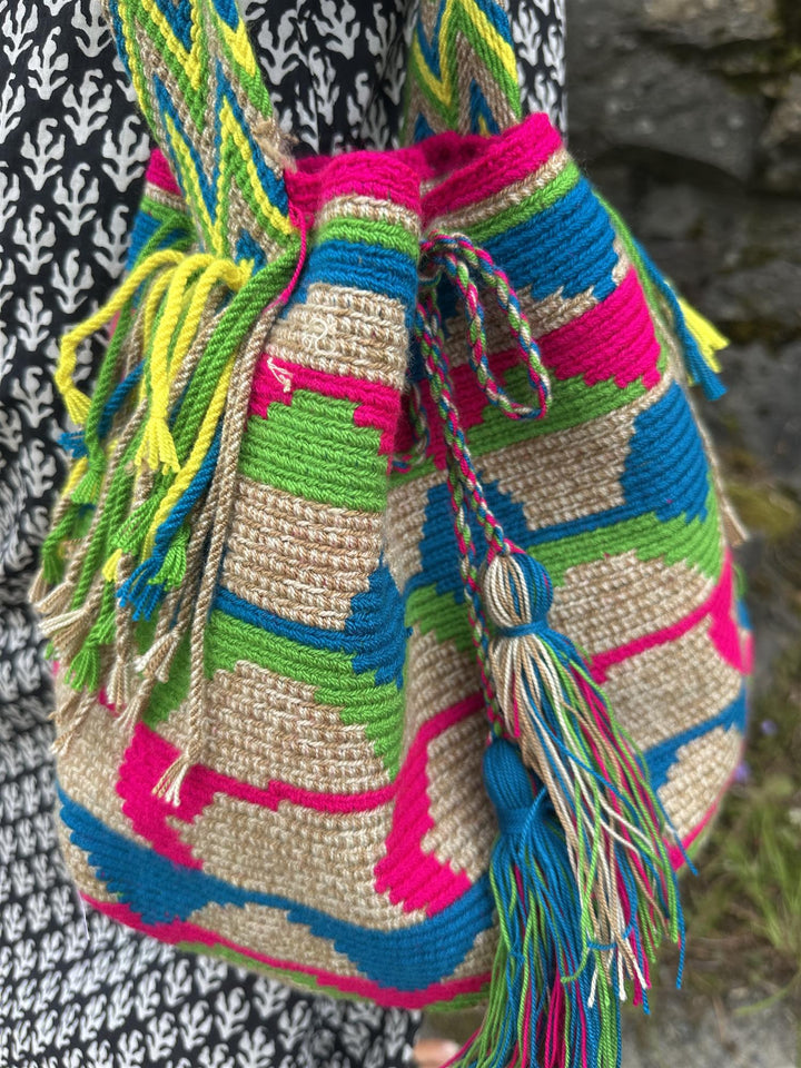 Guariche Wayuu bag natur/ neonfarger Nr 1